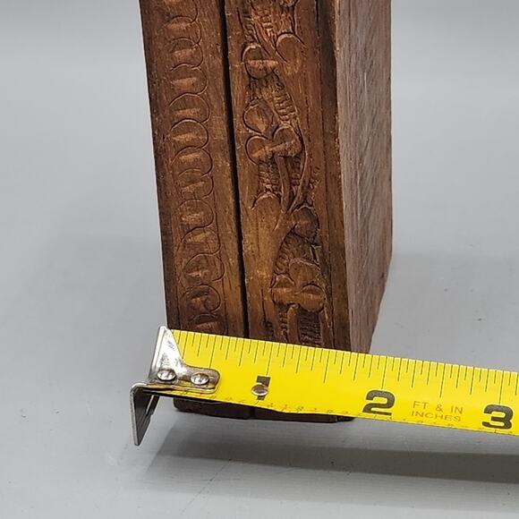 Vintage Hinged Lid Wooden Trinket Jewelry Box Ornate Floral Inlay on Top - Picture 15 of 15